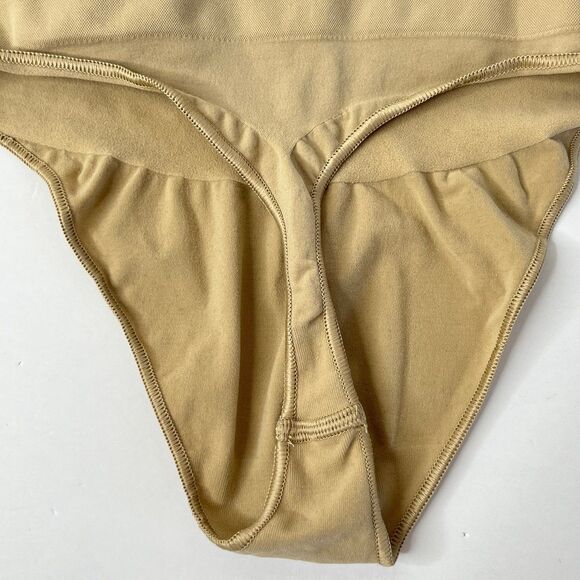 Skims Women’s Core Control High Waist Thong Panties Size Large #429 - Picture 6 of 9